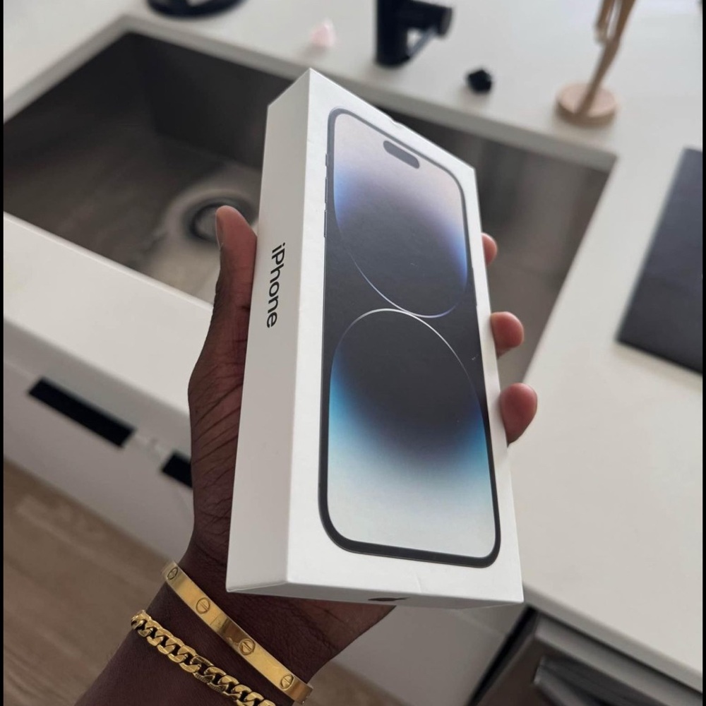 iPhone 14 Pro Max